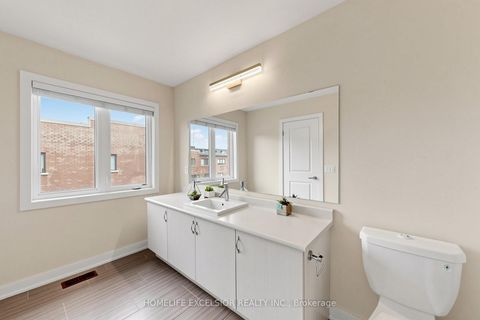Photo 25 at 104 Dariole Drive, Oak Ridges Lake Wilcox, Richmond Hill