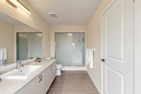 Photo 26 at 104 Dariole Drive, Oak Ridges Lake Wilcox, Richmond Hill
