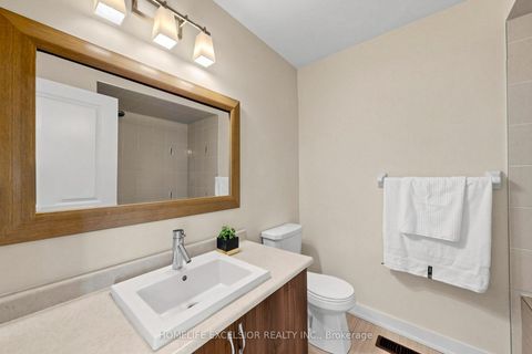 Photo 34 at 104 Dariole Drive, Oak Ridges Lake Wilcox, Richmond Hill