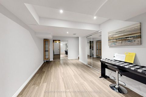 Photo 38 at 104 Dariole Drive, Oak Ridges Lake Wilcox, Richmond Hill