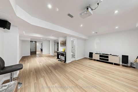 Photo 40 at 104 Dariole Drive, Oak Ridges Lake Wilcox, Richmond Hill