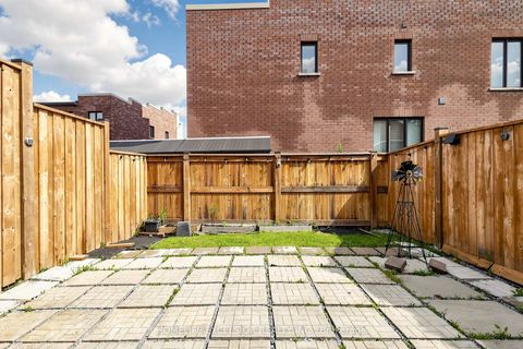 Photo 46 at 104 Dariole Drive, Oak Ridges Lake Wilcox, Richmond Hill