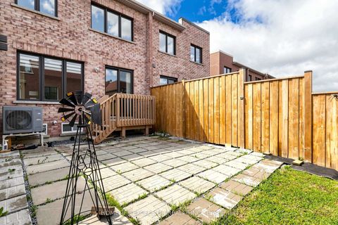 Photo 49 at 104 Dariole Drive, Oak Ridges Lake Wilcox, Richmond Hill