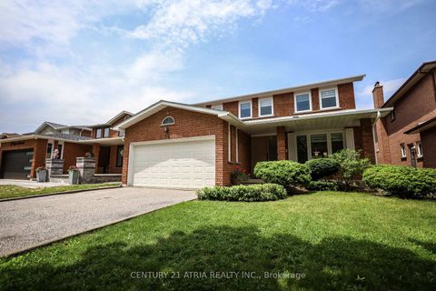 Photo 0 at 34 Raynes Crescent, Milliken, Toronto