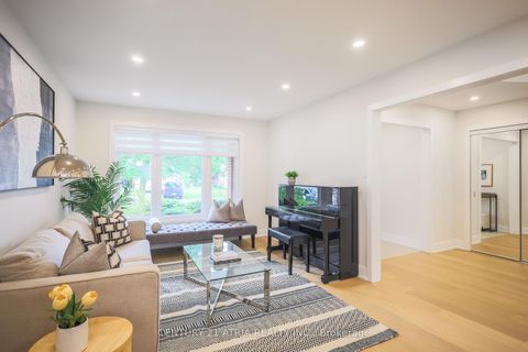 Photo 9 at 34 Raynes Crescent, Milliken, Toronto