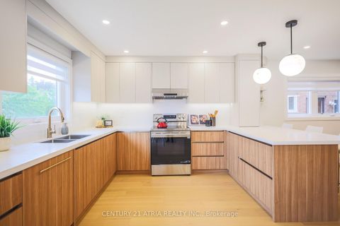 Photo 15 at 34 Raynes Crescent, Milliken, Toronto