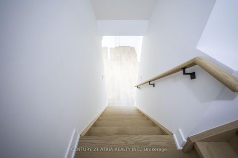 Photo 41 at 34 Raynes Crescent, Milliken, Toronto