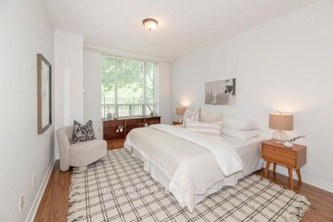 Photo 6 at 117 - 9 Boardwalk Drive, The Beaches, Toronto