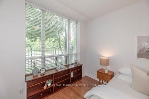 Photo 7 at 117 - 9 Boardwalk Drive, The Beaches, Toronto