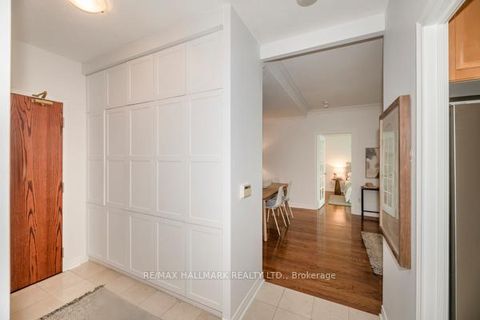 Photo 11 at 117 - 9 Boardwalk Drive, The Beaches, Toronto