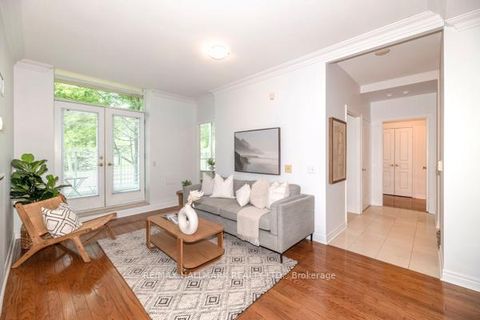 Photo 13 at 117 - 9 Boardwalk Drive, The Beaches, Toronto