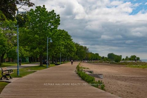 Photo 33 at 117 - 9 Boardwalk Drive, The Beaches, Toronto