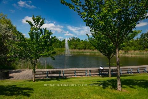 Photo 37 at 117 - 9 Boardwalk Drive, The Beaches, Toronto