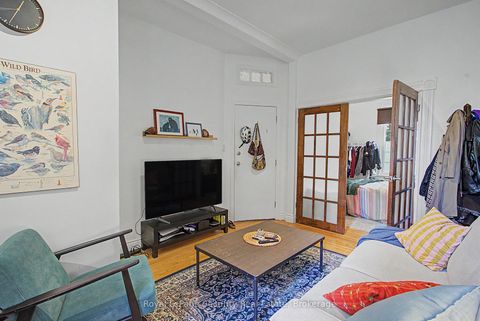 Photo 23 at 410 Manning Avenue, Little Italy, Toronto