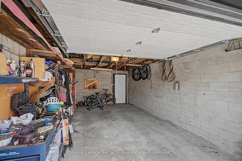 Photo 44 at 410 Manning Avenue, Little Italy, Toronto