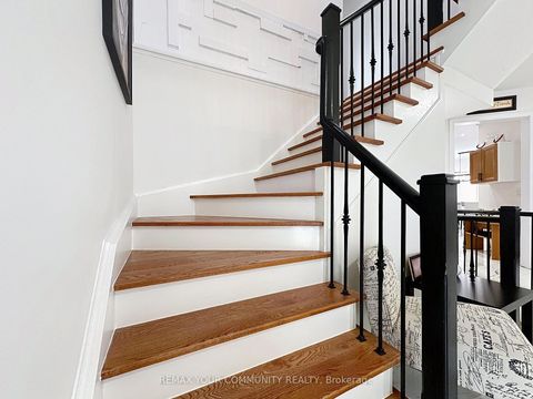 Photo 21 at 15 Bellefontaine Court, Maple, Vaughan