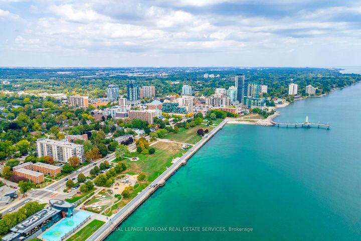 Photo 2 at 7 - 442 Maple Avenue, Brant, Burlington