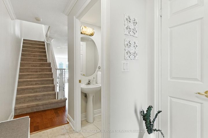 Photo 3 at 7 - 442 Maple Avenue, Brant, Burlington