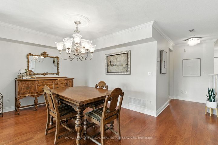 Photo 8 at 7 - 442 Maple Avenue, Brant, Burlington