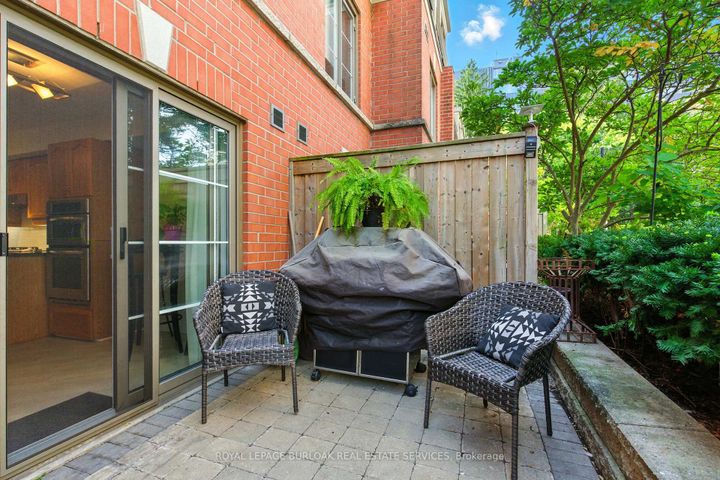 Photo 13 at 7 - 442 Maple Avenue, Brant, Burlington