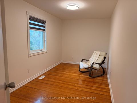Photo 9 at 63 Venetian Crescent, Jane Heights, Toronto