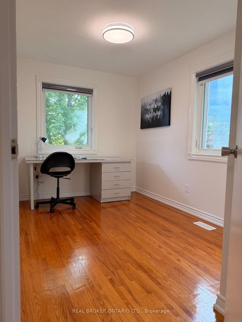 Photo 10 at 63 Venetian Crescent, Jane Heights, Toronto