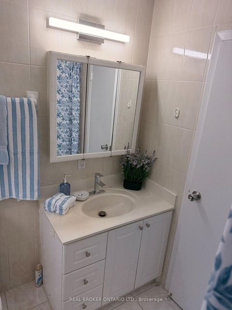 Photo 13 at 63 Venetian Crescent, Jane Heights, Toronto