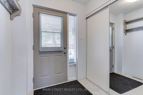 Photo 3 at 43 - 574 Jack Giles Circle, Summerhill Estates, Newmarket