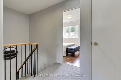 Photo 17 at 43 - 574 Jack Giles Circle, Summerhill Estates, Newmarket