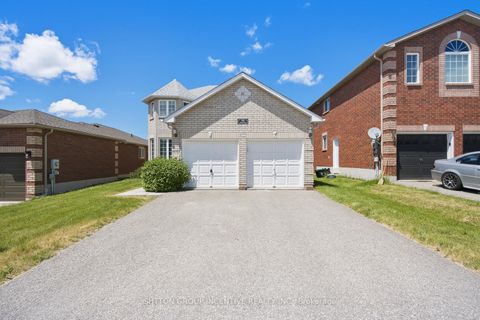 Photo 1 at 70 Shalom Way, Painswick South, Barrie