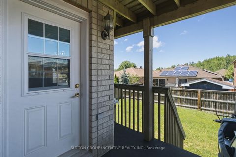 Photo 6 at 70 Shalom Way, Painswick South, Barrie