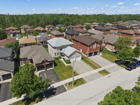 Photo 8 at 70 Shalom Way, Painswick South, Barrie