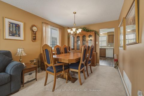 Photo 21 at 70 Shalom Way, Painswick South, Barrie