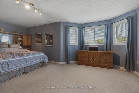 Photo 34 at 70 Shalom Way, Painswick South, Barrie
