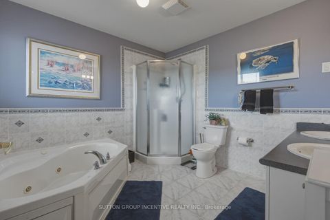 Photo 35 at 70 Shalom Way, Painswick South, Barrie