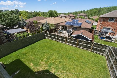 Photo 39 at 70 Shalom Way, Painswick South, Barrie