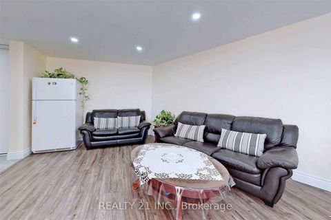 Photo 7 at 1709 - 121 Trudelle Street, Eglinton East, Toronto