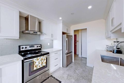 Photo 14 at 1709 - 121 Trudelle Street, Eglinton East, Toronto