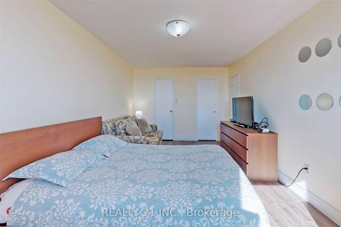 Photo 15 at 1709 - 121 Trudelle Street, Eglinton East, Toronto
