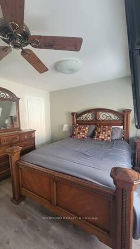 Photo 6 at 387 Hopewell Avenue, Belgravia, Toronto