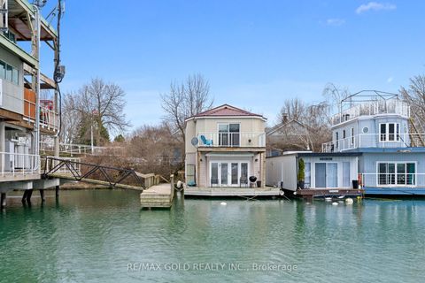 Photo 4 at 1 - 7 Brimley Road S, Cliffcrest, Toronto