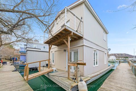 Photo 7 at 1 - 7 Brimley Road S, Cliffcrest, Toronto