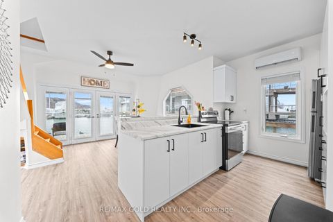 Photo 12 at 1 - 7 Brimley Road S, Cliffcrest, Toronto
