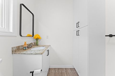 Photo 18 at 1 - 7 Brimley Road S, Cliffcrest, Toronto