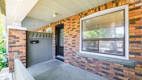 Photo 2 at 606 Coxwell Avenue, Coxwell, Toronto