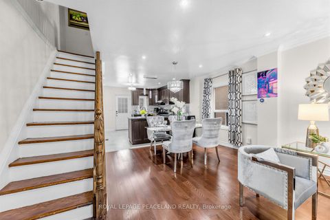 Photo 9 at 606 Coxwell Avenue, Coxwell, Toronto