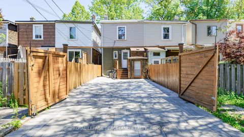 Photo 42 at 606 Coxwell Avenue, Coxwell, Toronto