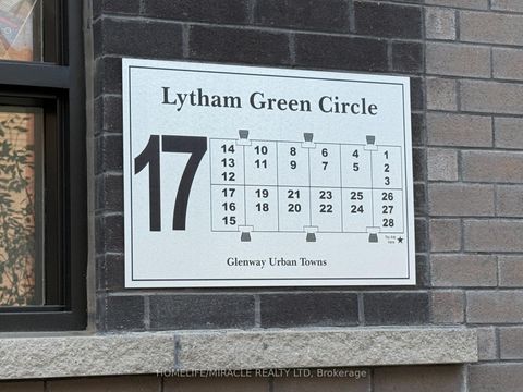 Photo 27 at 26 - 17 Lytham Green Circle, Glenway Estates, Newmarket