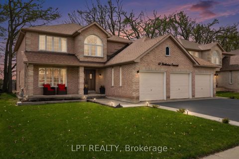 Photo 0 at 47 Northview Crescent, Northwest, Barrie