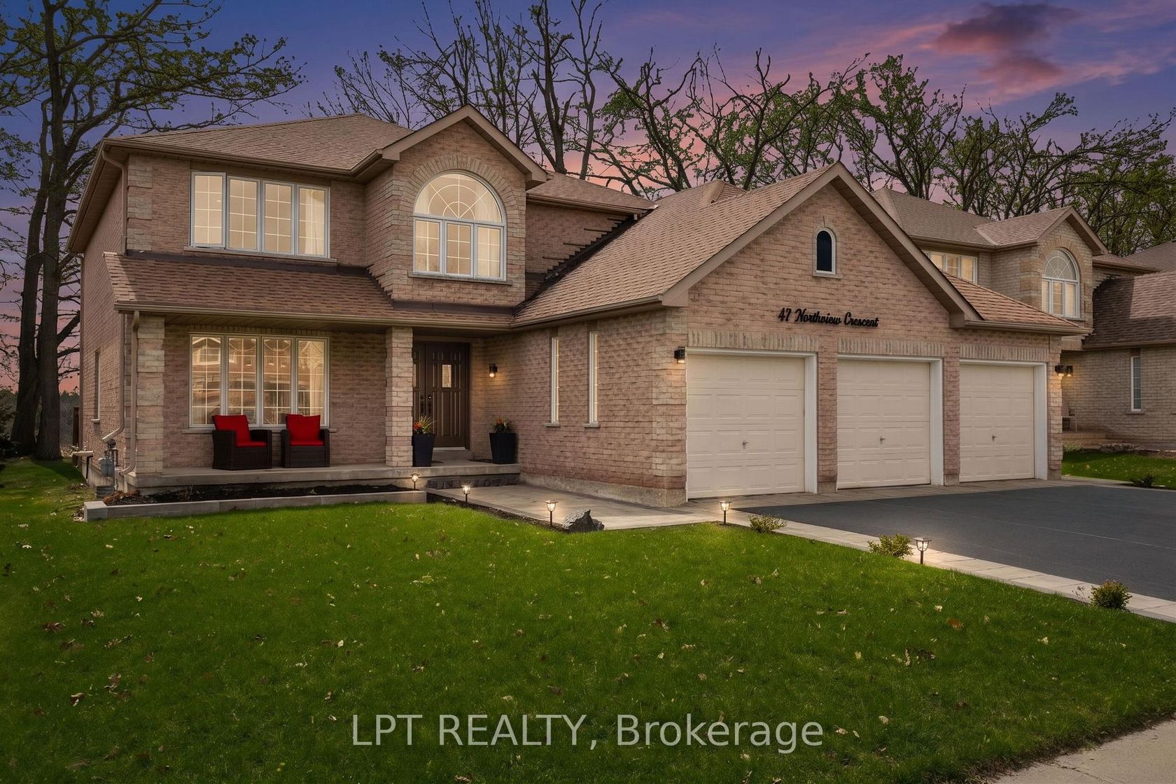 47 Northview Crescent, Northwest, Barrie photo number 2